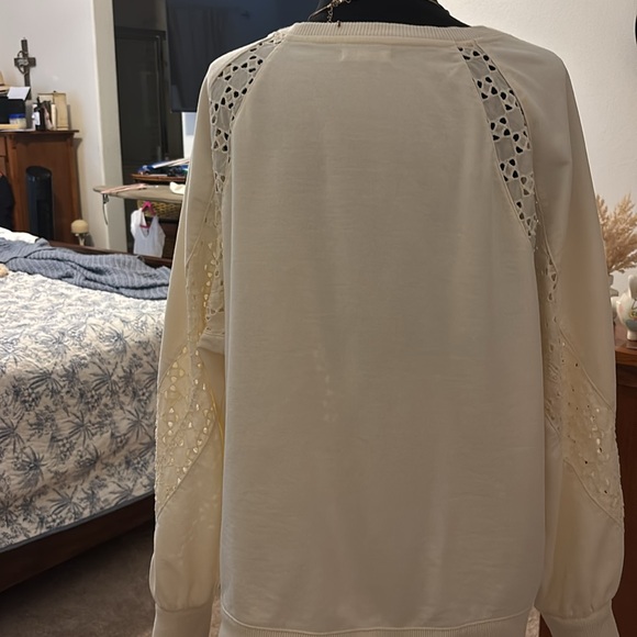 BIG DIVORCE SALE Cream eyelette Sleeve Sweatshirt - Picture 7 of 7